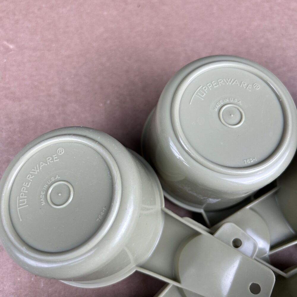 Vintage Tupperware Measuring Cups Set of 5 Avocado Green Retro - Picture 10 of 11